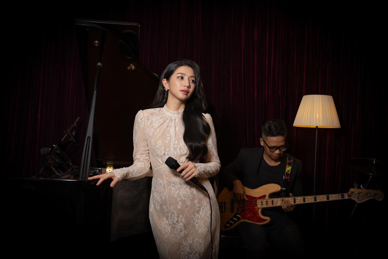 Ca sĩ Thùy Anh, Ngọc Sơn
