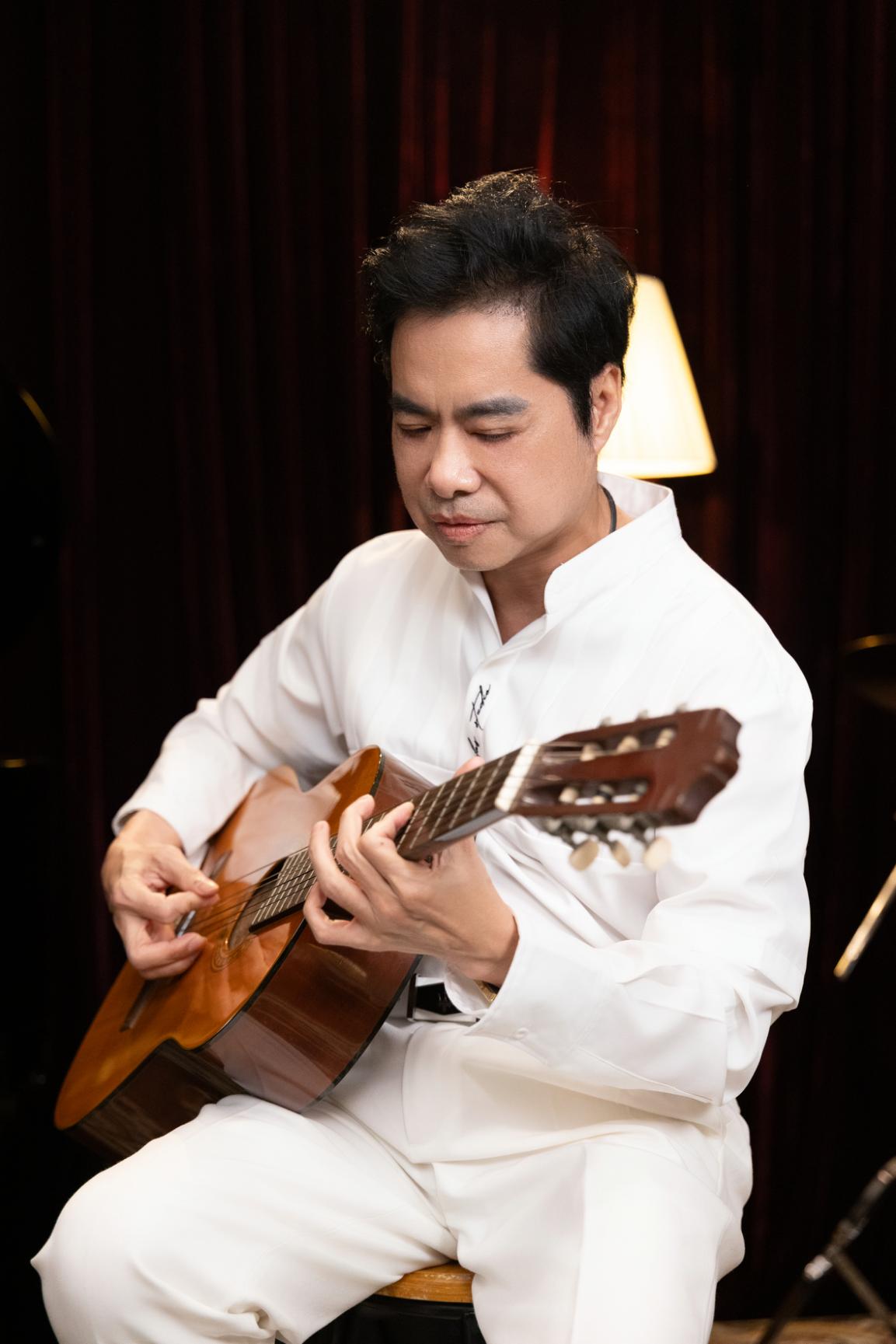 Ca sĩ Thùy Anh, Ngọc Sơn