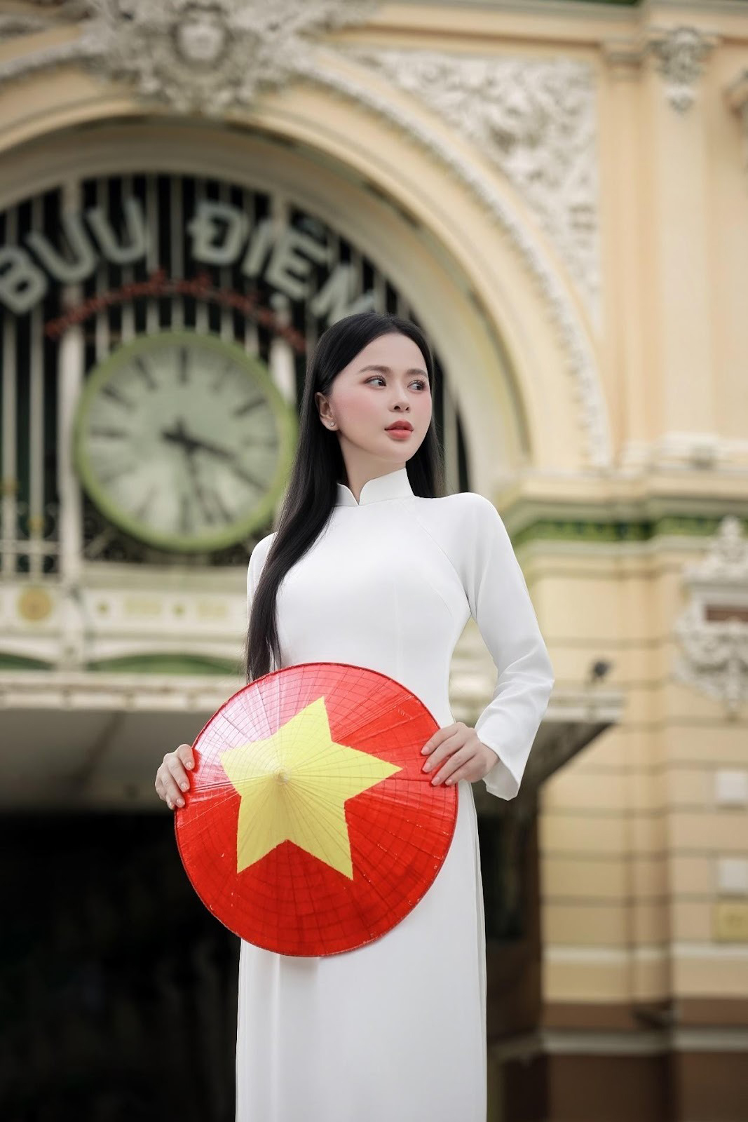 ANNIE Nguyễn, Hoa Hậu ANNIE Nguyễn