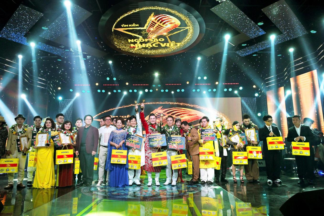 image009-ngoisaovn-w1357-h904 3 Quang Toàn, Á quân Ngôi Sao Nhạc Việt 2025