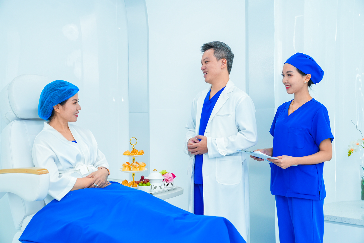 Bác sĩ David BùiThẩm mỹ vùng kín