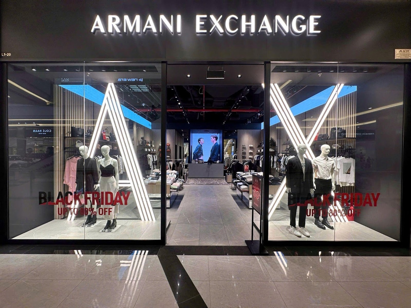 image011-ngoisaovn-w1600-h1200 6 BLACK FRIDAY, ACFC